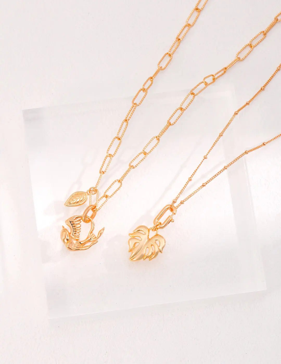 Gold Leaf Chain Pendants Necklace-3