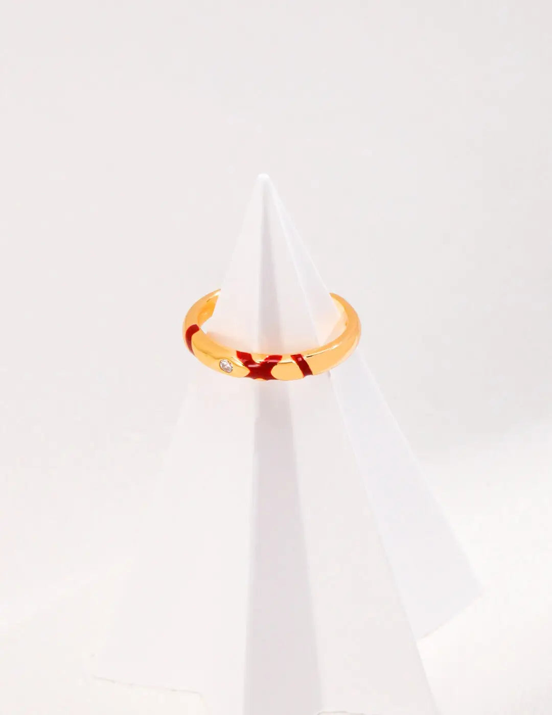 Gold Simple Intertwined Red Line Zircon Rings-1