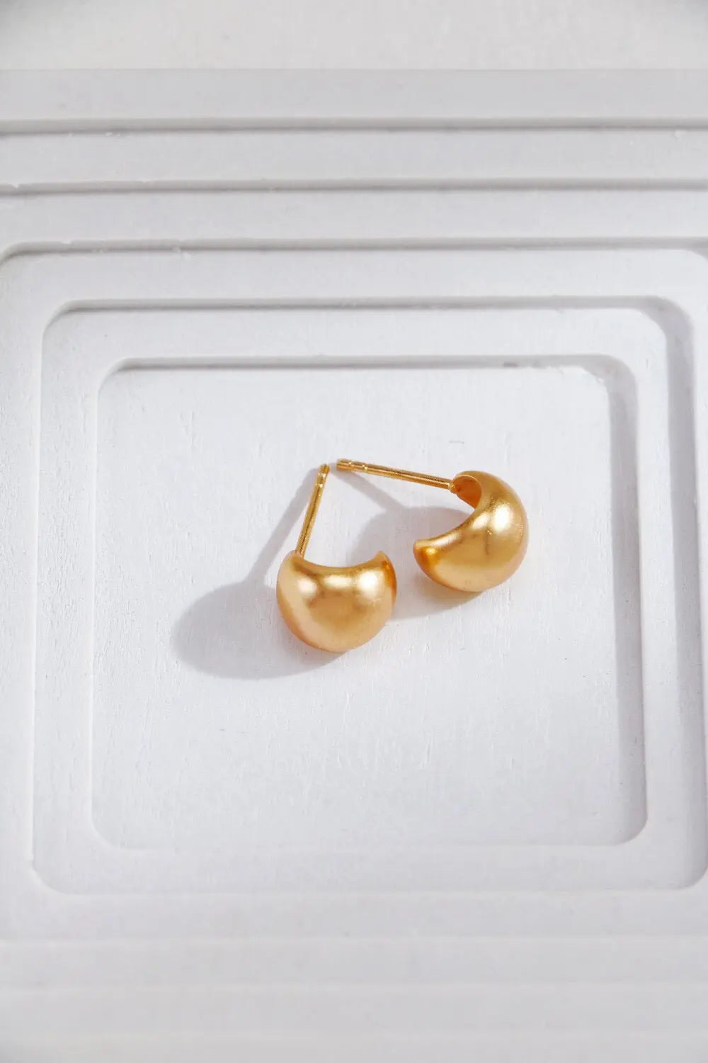 Gold-plated Brushed Spherical Stud Earrings-3