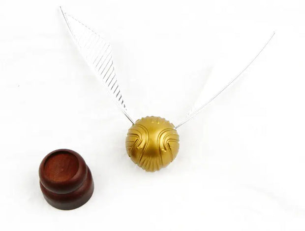 Golden Snitch Ornament Quidditch Ball Harry Peripheral Hand Made Model Toy Christmas Gift - Memoriex 