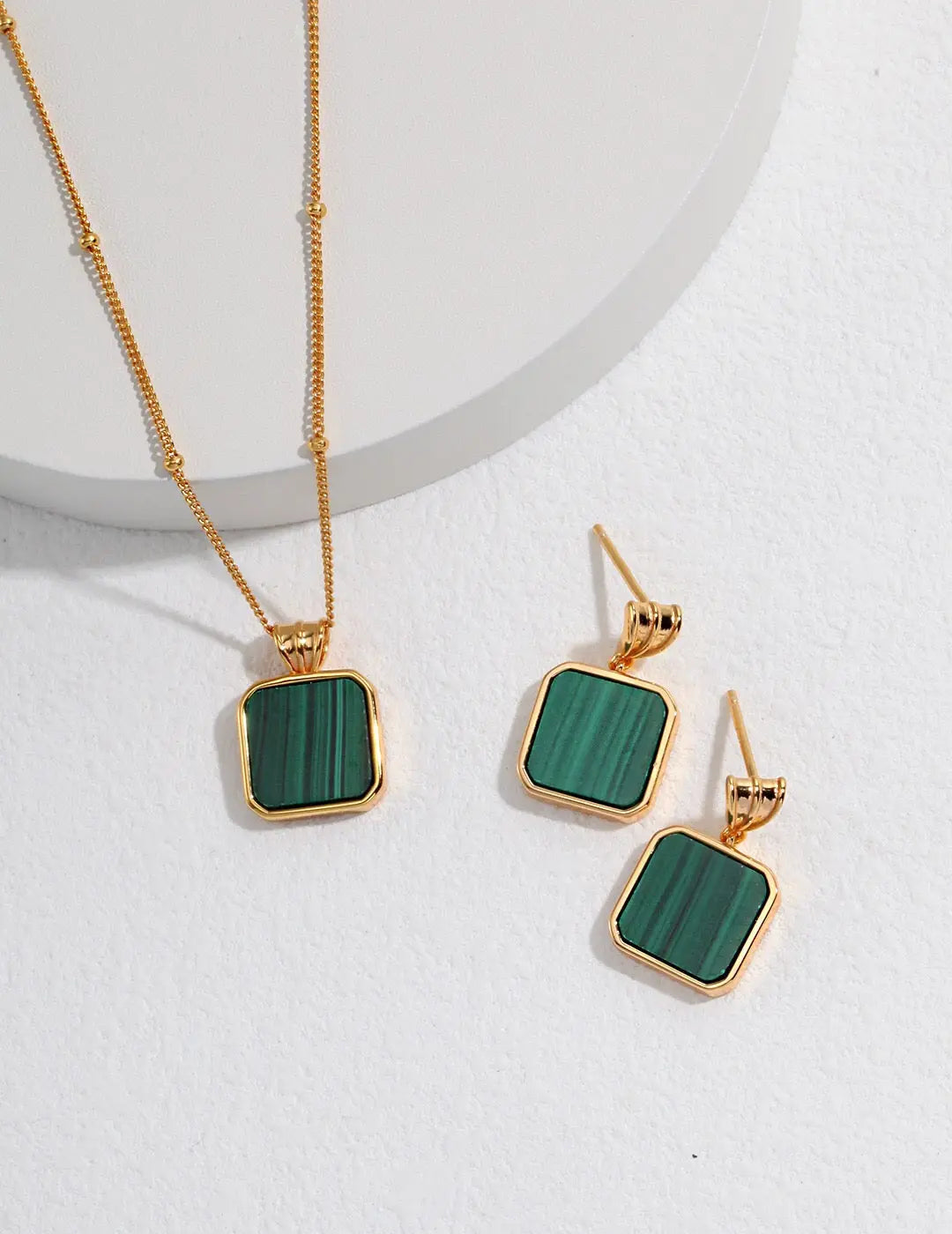 Green Malachite Dangle Earrings - Memoriex