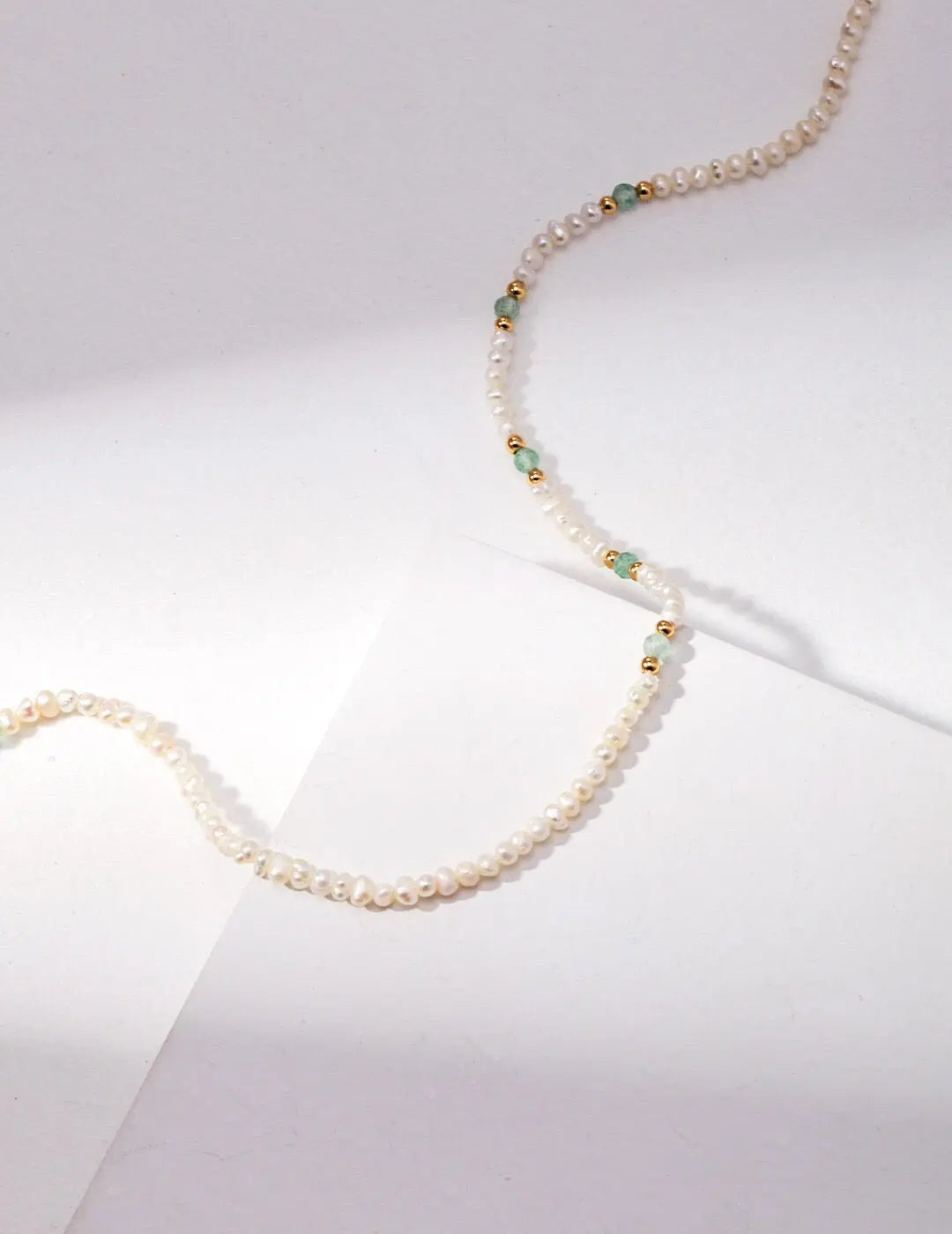 Green Strawberry Crystal Pearl Necklace - Memoriex