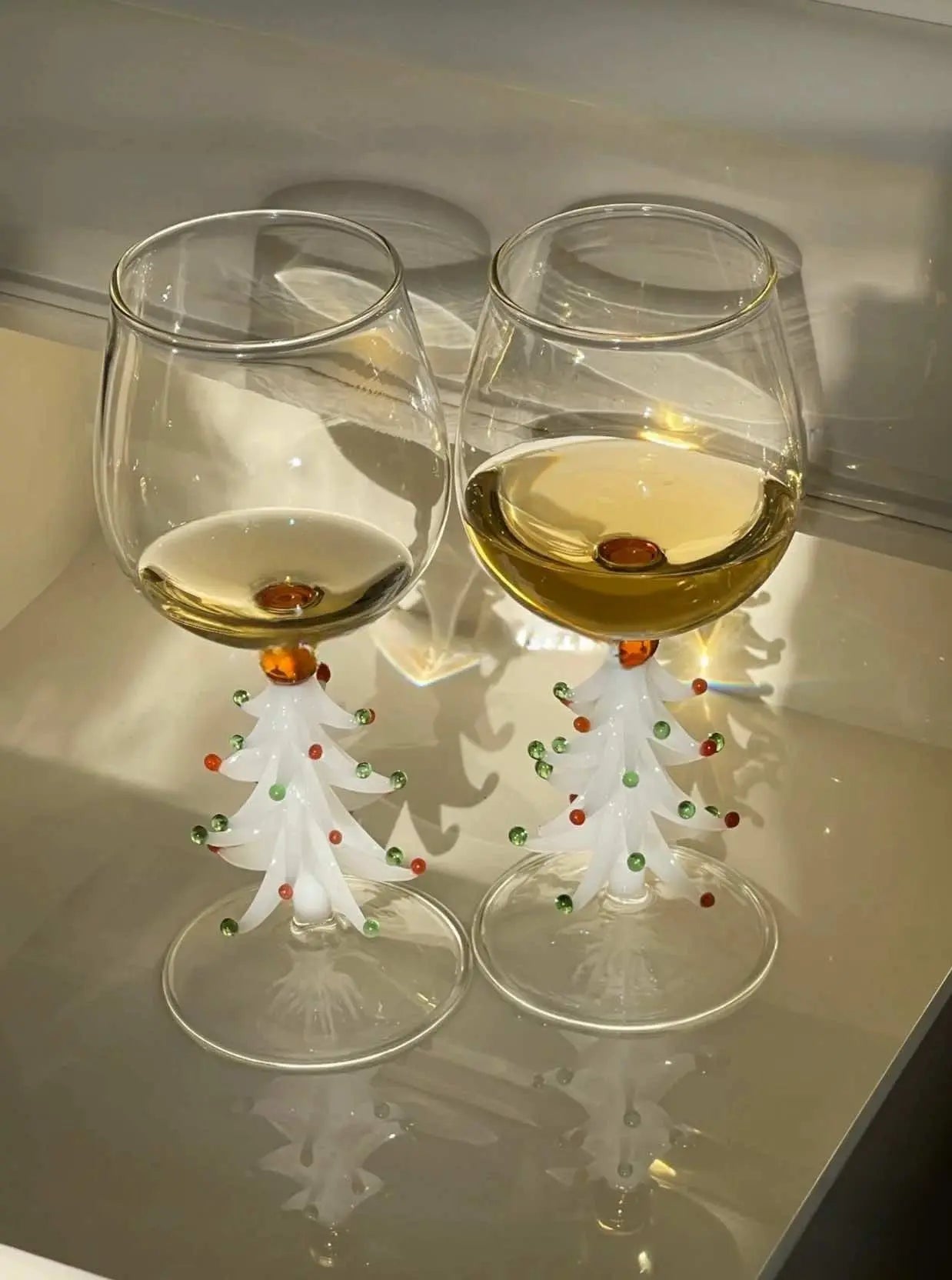 Handblown Christmas Tree Wine Glasses Set of 2 Pcs-5