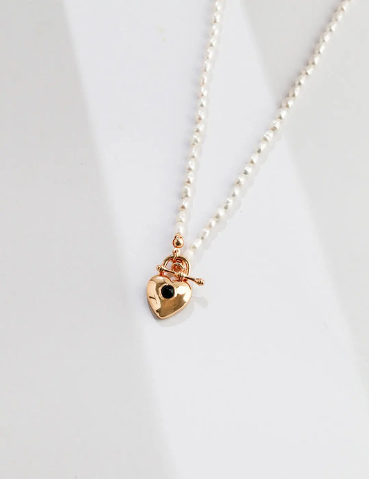 Heart Padlock Pendant Pearl Necklace-0