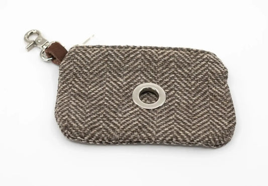 “Herringbone” Dog Poo Bag Holder (Brown) – by Ralph & Co - Memoriex