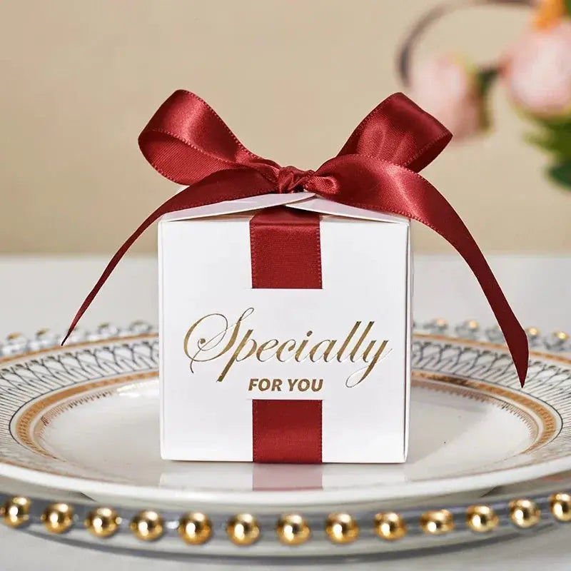 High Quality Square Candy Boxes Exquisite Pearls and Ribbons Wedding Party Birthdays Chocolate Packaging Gift Box for Guests-6