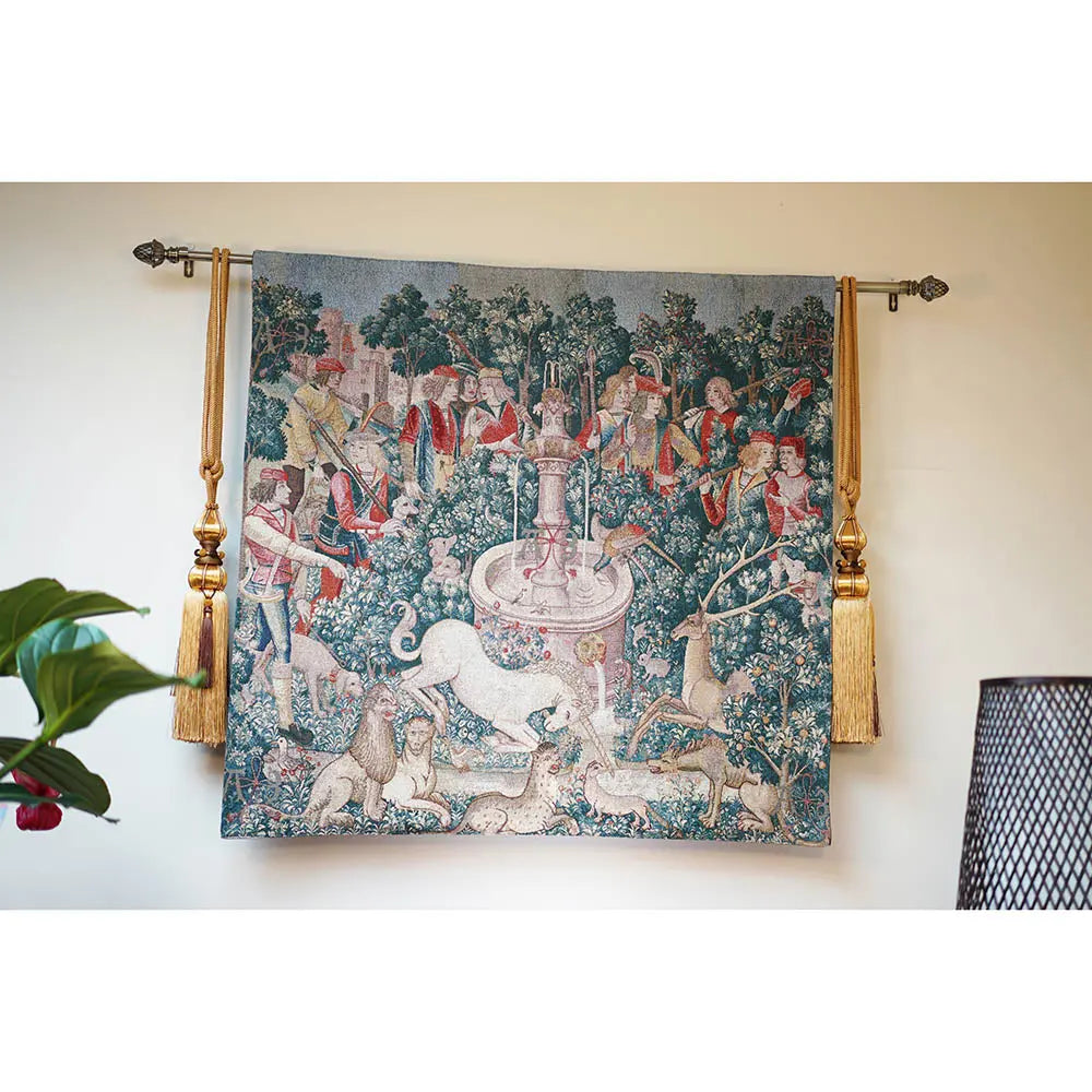 Hunt of the Unicorn - Wall Hanging 100cm x 100cm (70 rod)-5