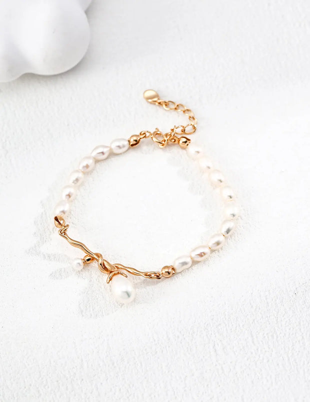 Intertwined Fate Pearl Bracelet-0