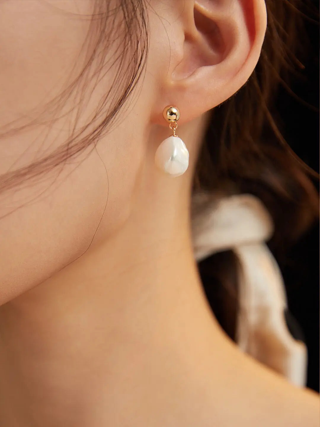 Irregular Baroque Pearls Earrings-1