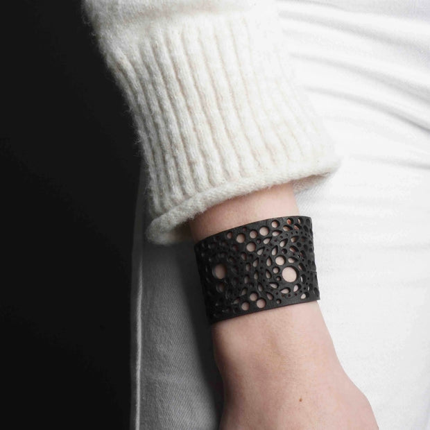 Kiky Unique Recycled Rubber Bracelet - Memoriex 