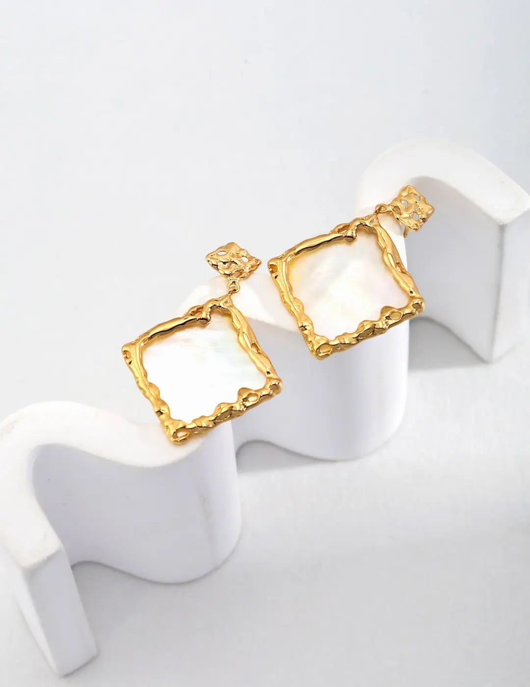 Lava Shaped Square Mother Of Pearl Earrings-1