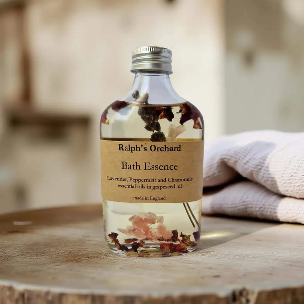 Lavender, Peppermint & Chamomile Bath Oil - 200ml-0