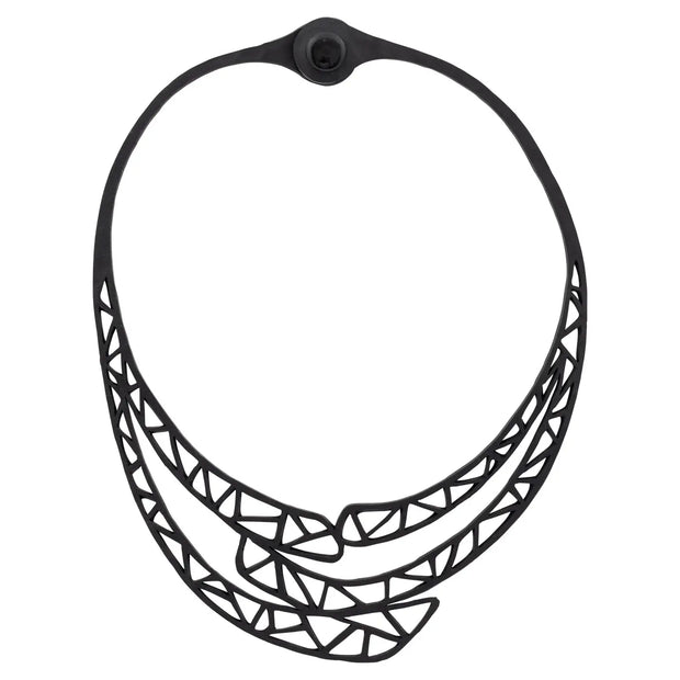 Lea Geometric Recycled Rubber Necklace - Memoriex 
