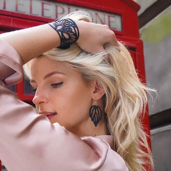 Leaf Art Nouveau Inner Tube Bracelet - Memoriex 