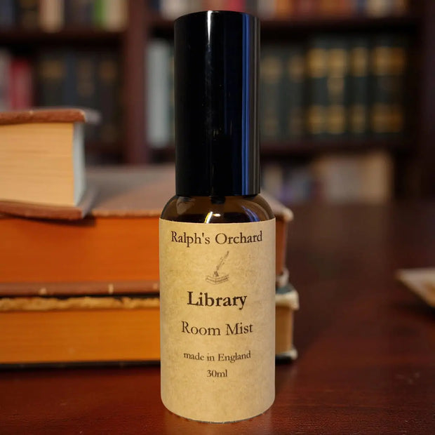 Library Room Mist | Cashmere, Amber & Sandalwood-1