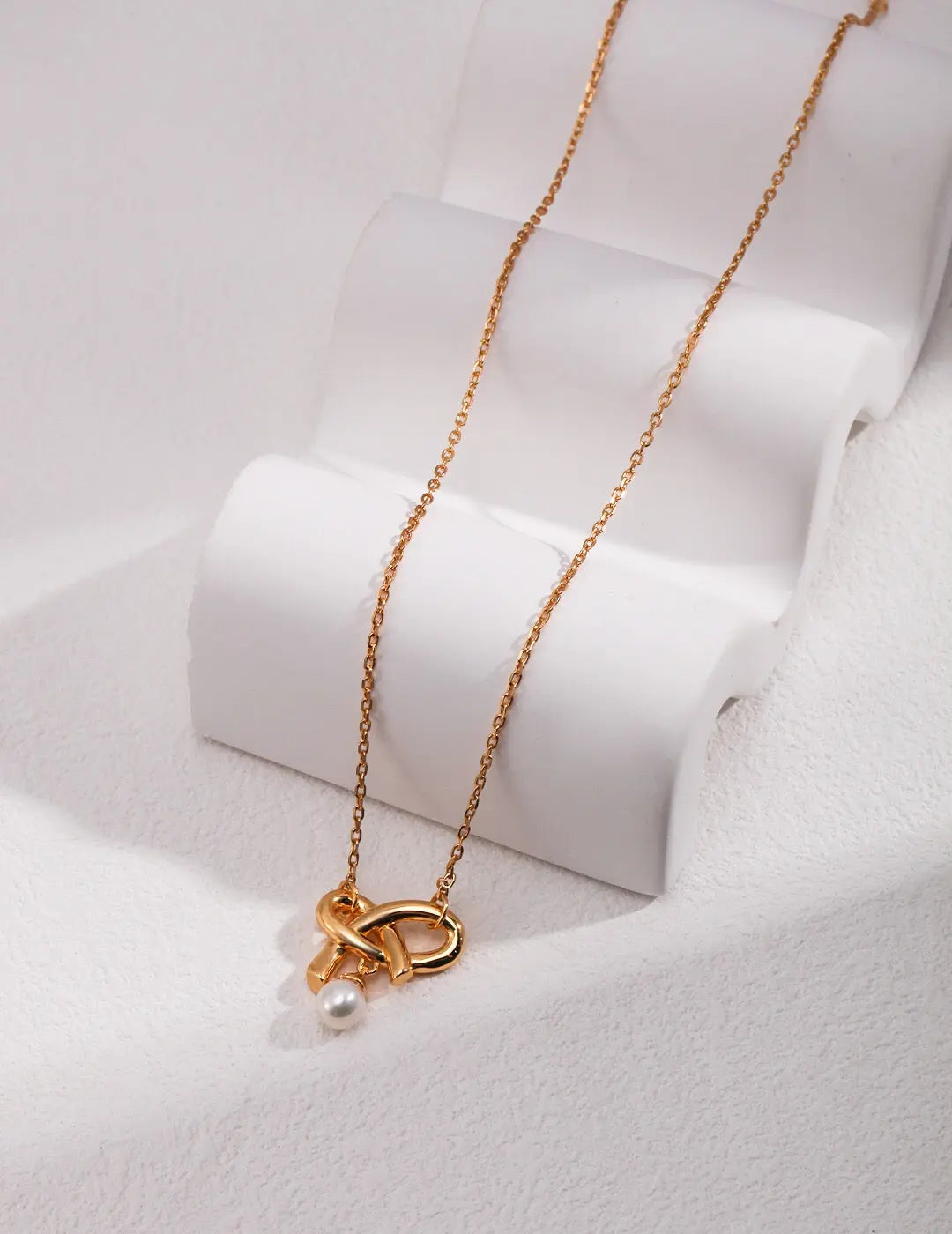 Love Bow Charm with Dainty Floating Pearl Necklace-3