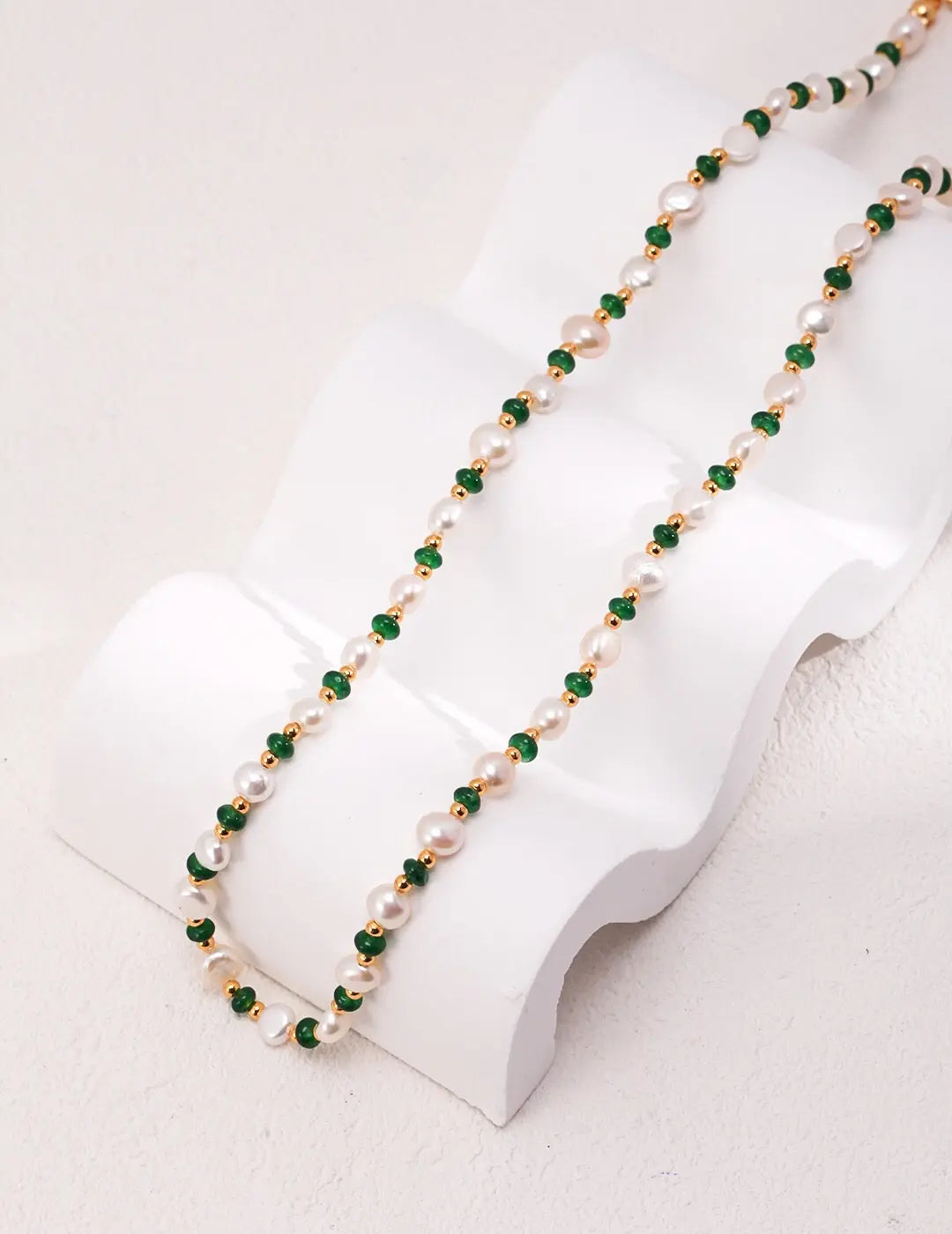 Mini Emerald Freshwater Pearl Necklace - Memoriex