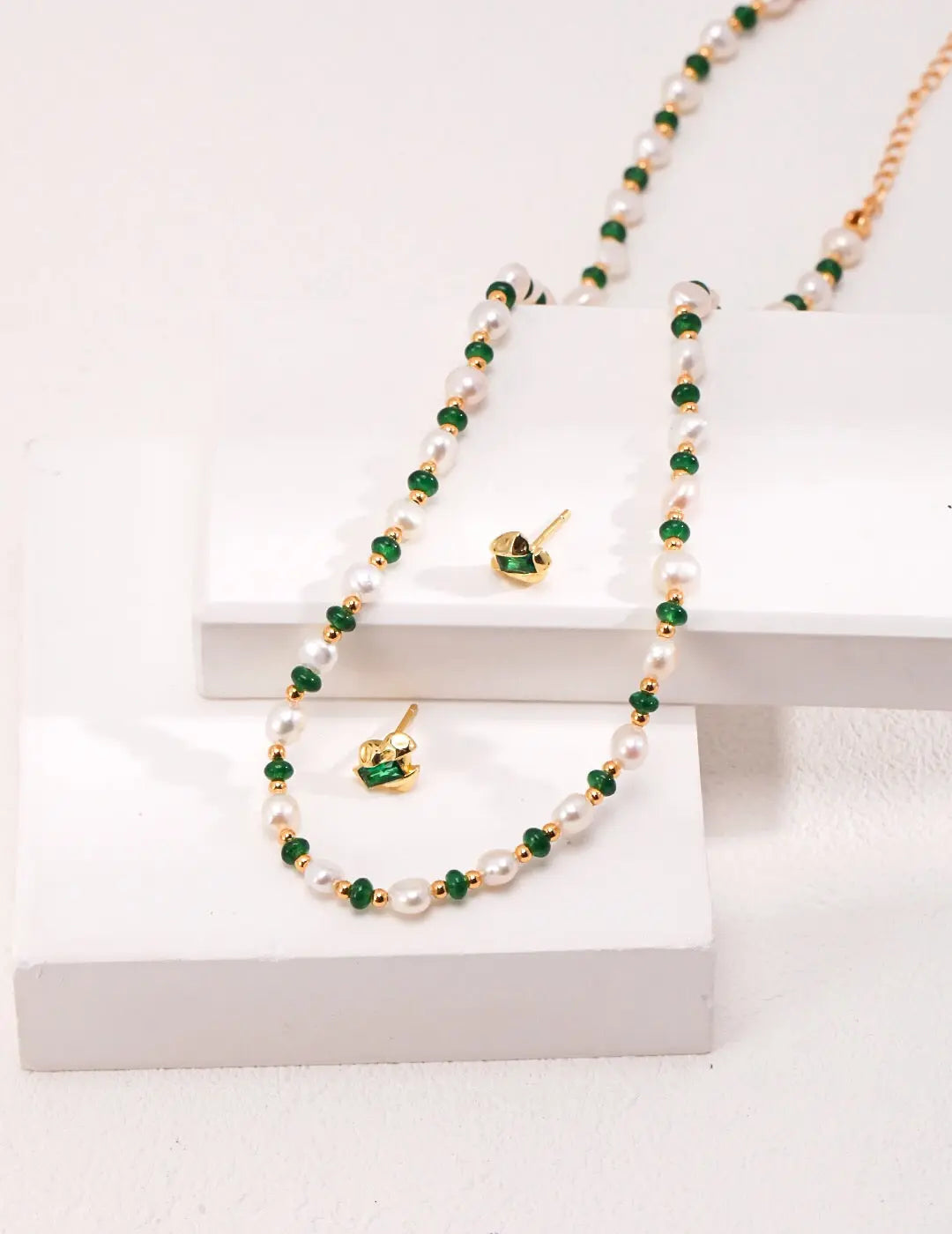 Mini Emerald Freshwater Pearl Necklace - Memoriex