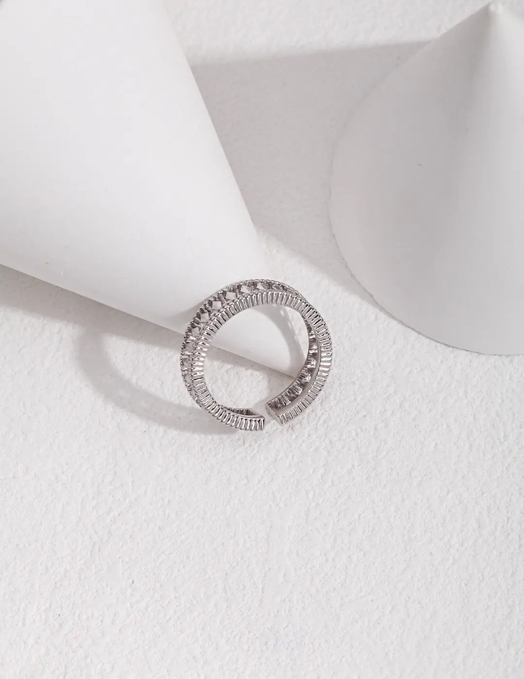 Minialist Style Hollow Ring-2