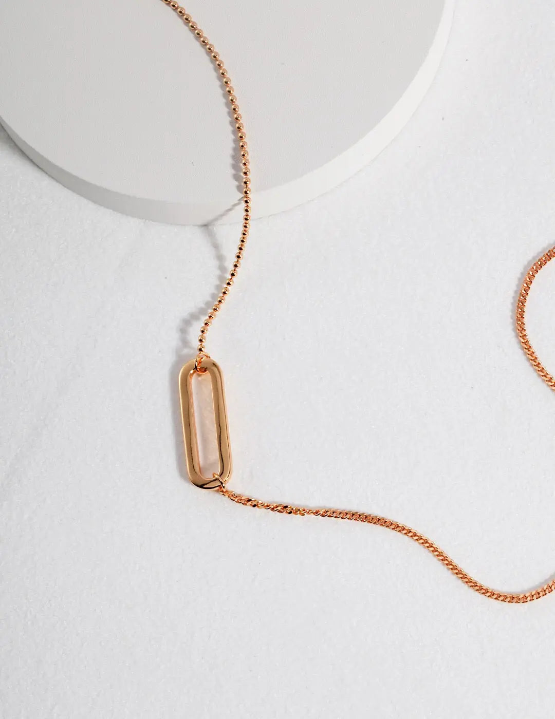 Minimalist Paperclip Necklace-2