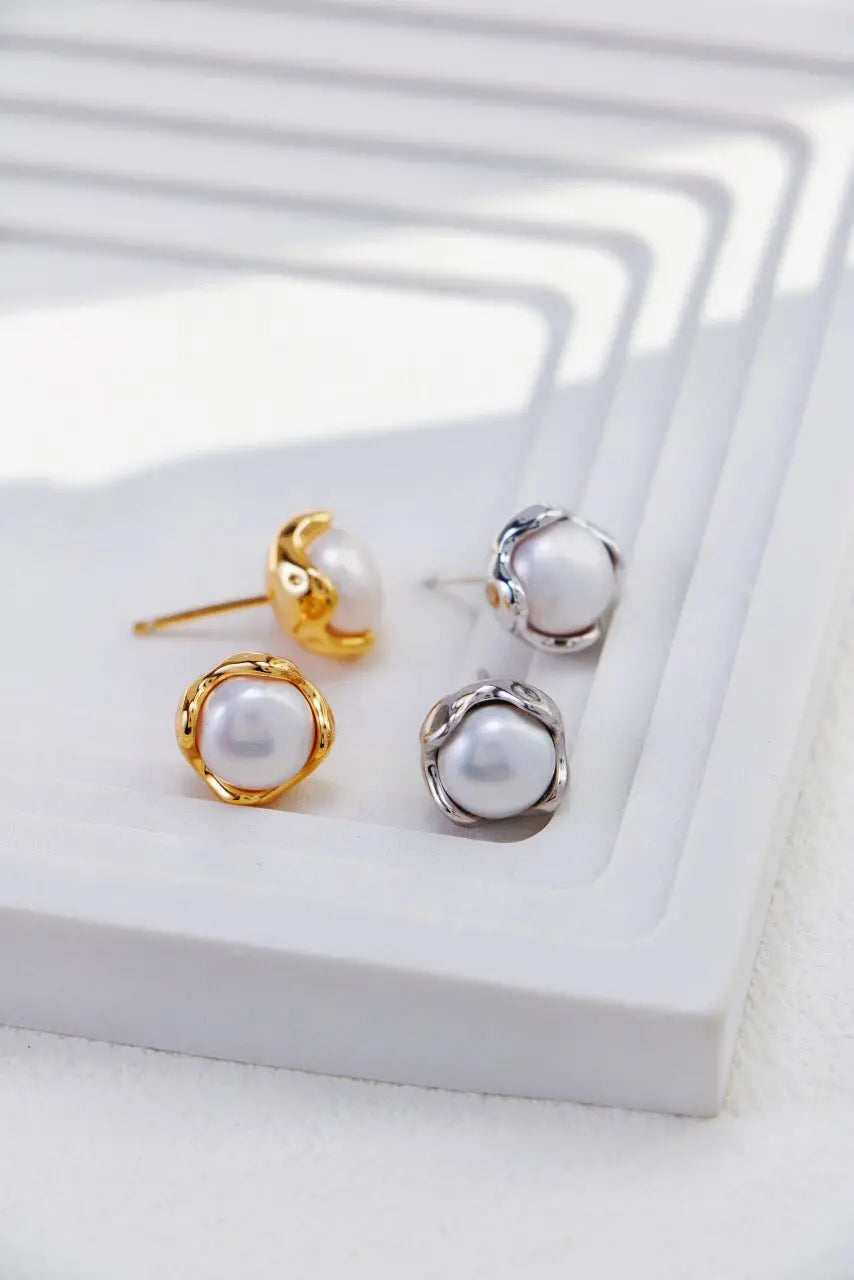 Minimalist Pearl Stud Earrings-0