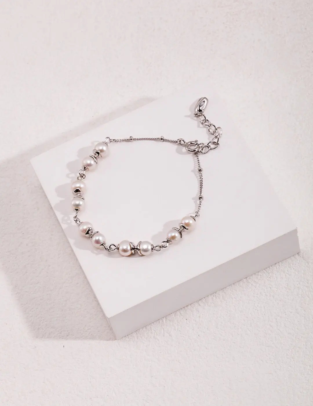 Minimalist Style Pearl Spacer Bracelet-3