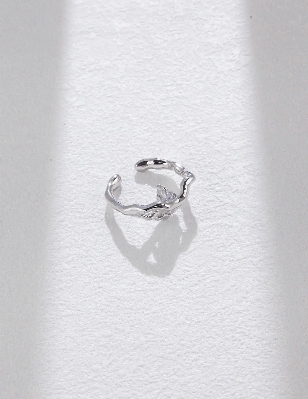 Minimalist Zircon Open Ring-5