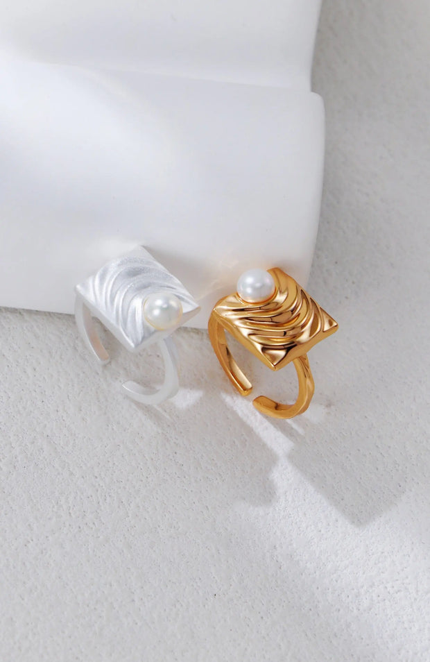 Modern Ripple Pearl Statement Ring-0