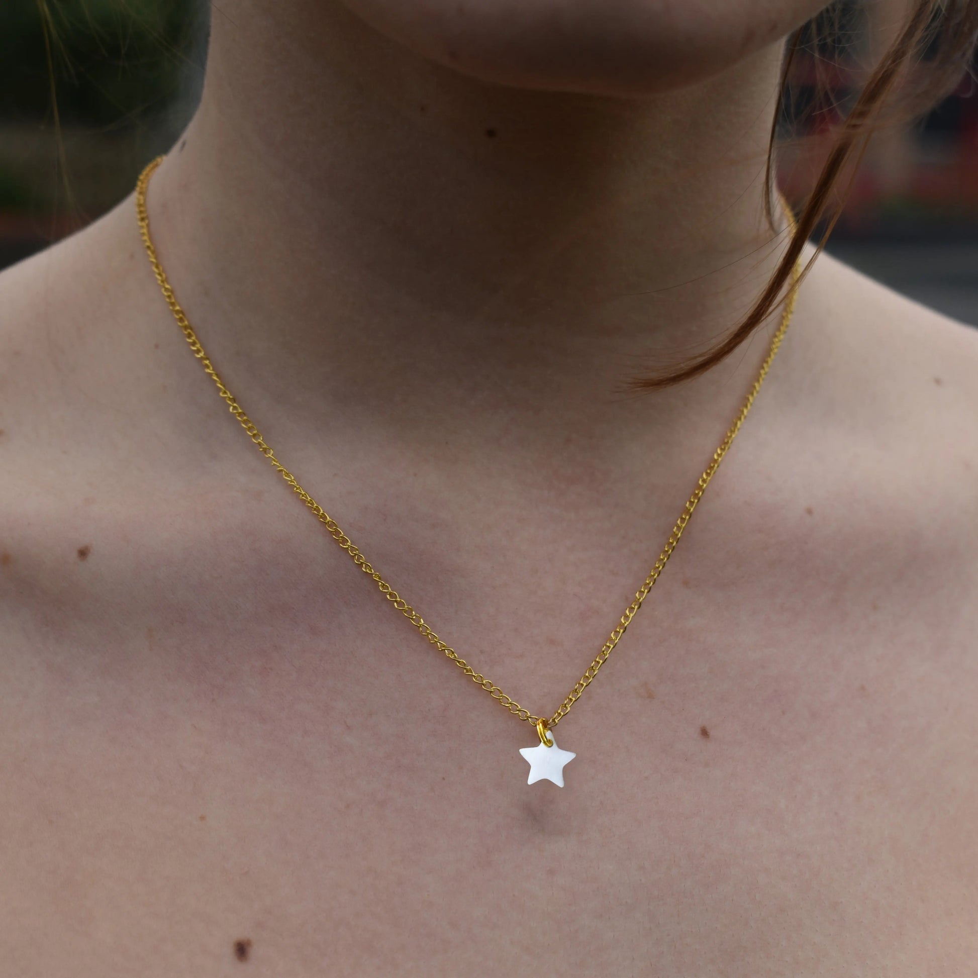 Mother of star pearl pendant necklace - Memoriex