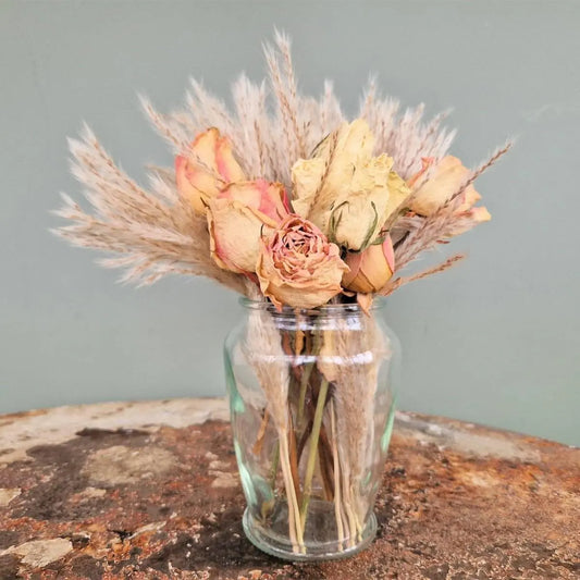 Natural Dried Roses & Pampas Grass Bouquet - Memoriex 