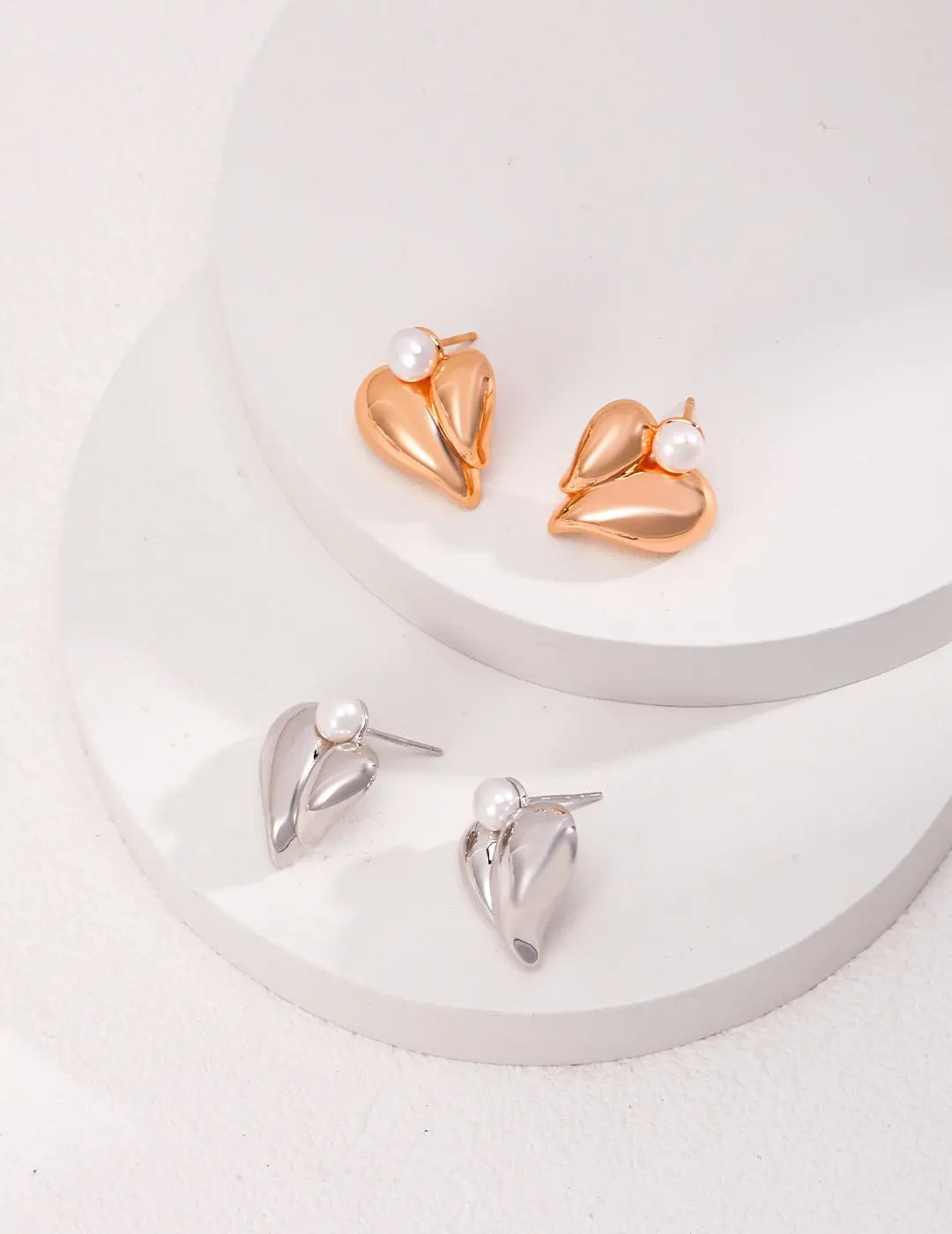 Natural Pearl Heart Stud - Memoriex