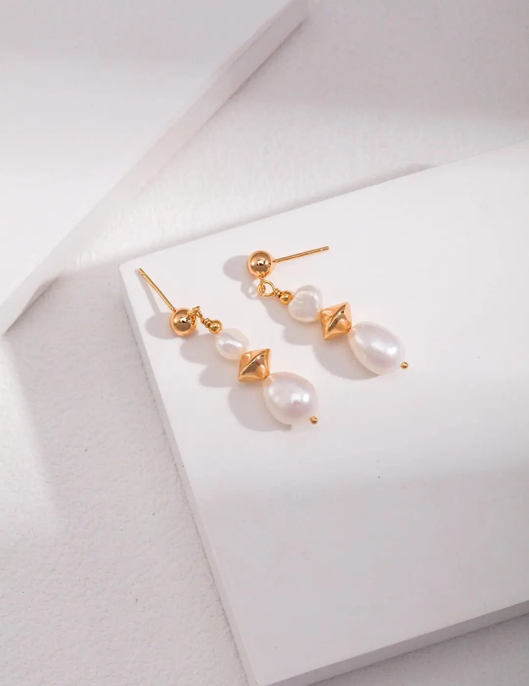 Natural Potatoe Baroque Pearl Earrings-5