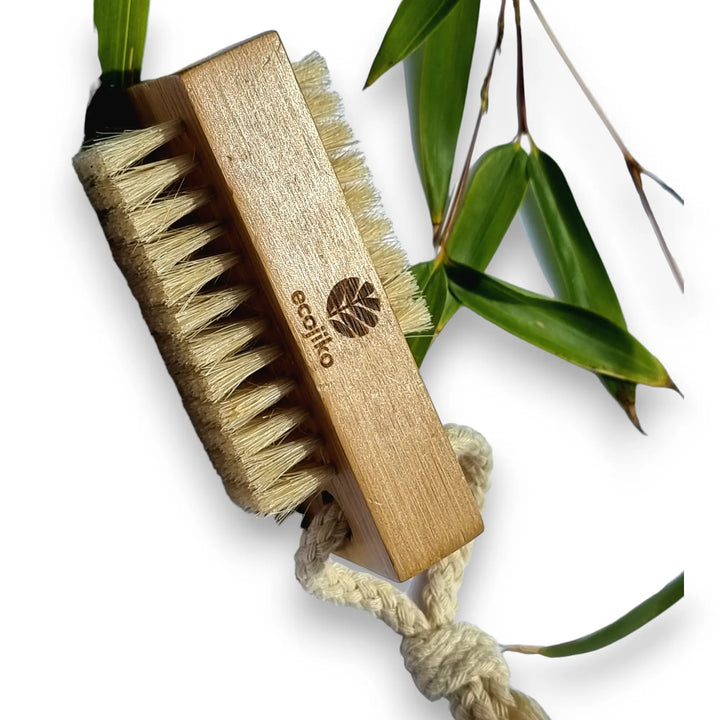 Natural wooden bamboo and sisal nail brush