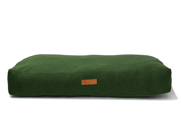 “Richmond” Stonewash Pillow Dog Bed – by Ralph & Co-0