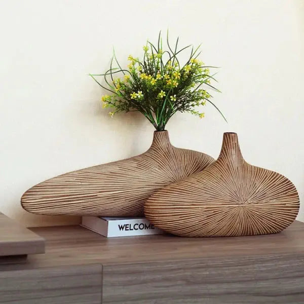 Njord Wood Vase Classic Resin Design - Memoriex 