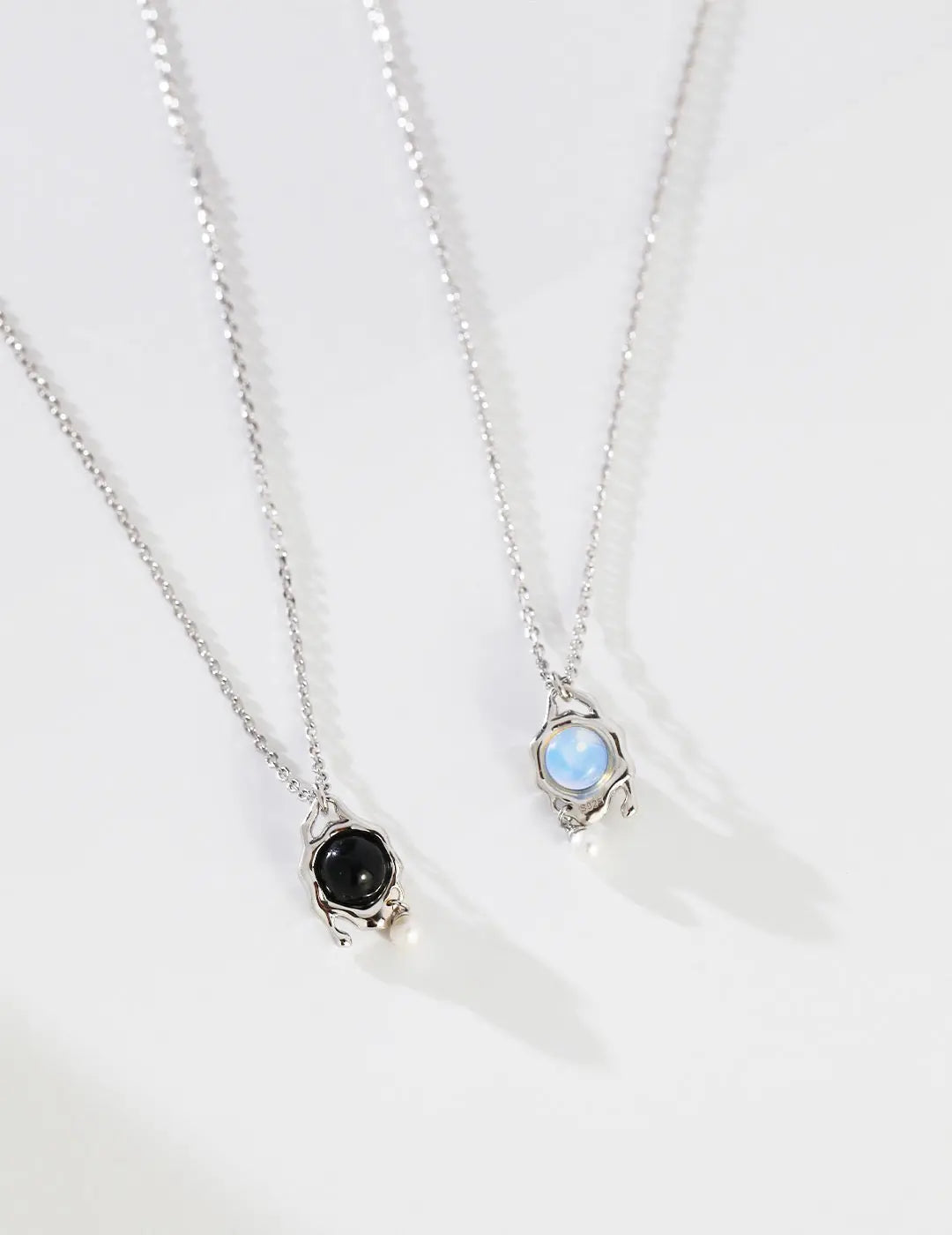 Fluid Moonlight Stone / Obsidian Pearl Pendant Necklace - Memoriex