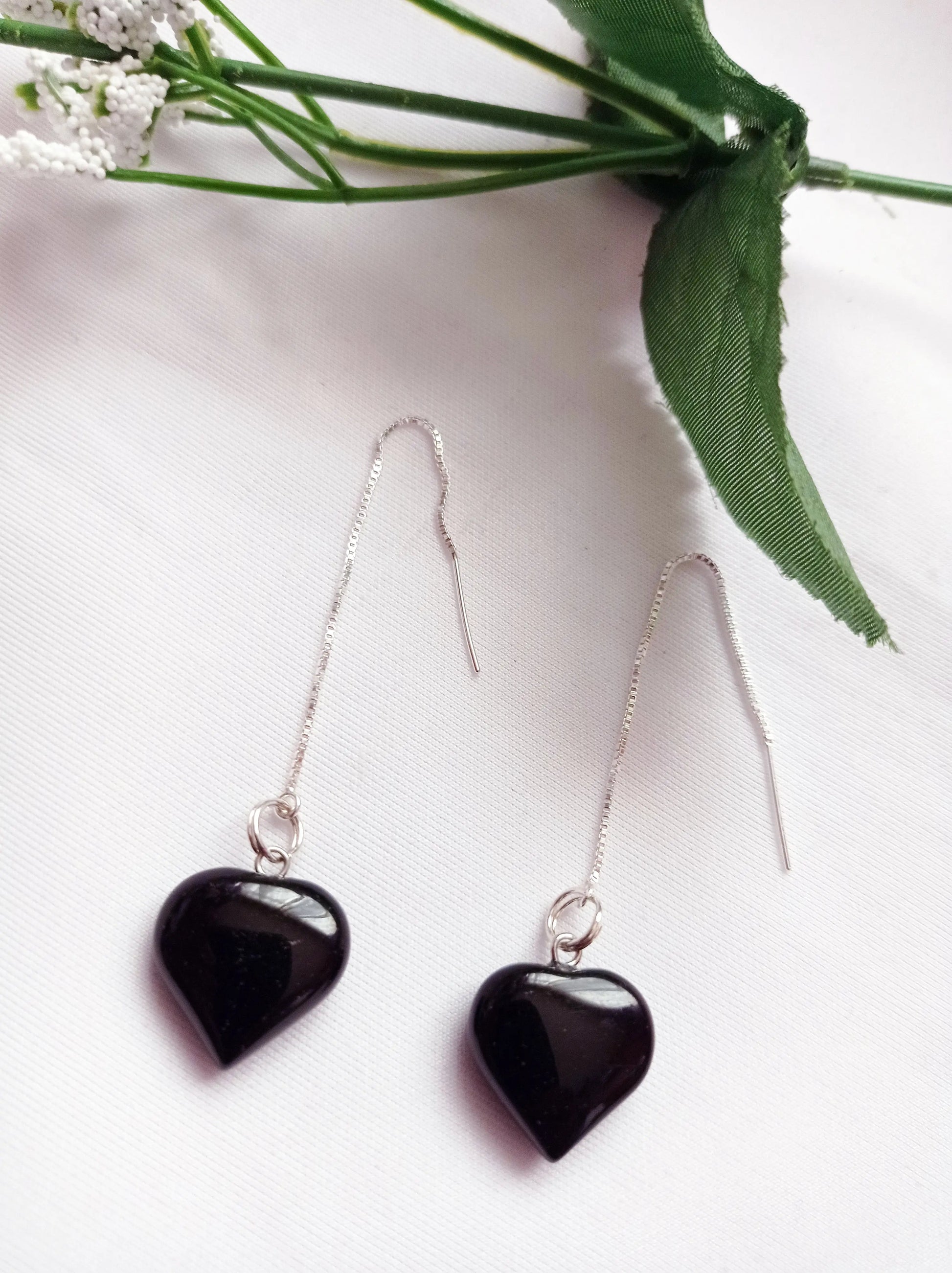 Onyx Heart Threader Earrings - Memoriex