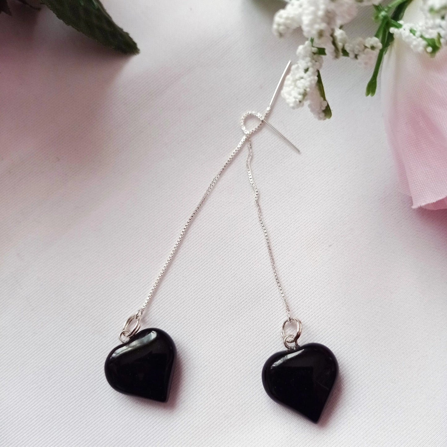 Onyx Heart Threader Earrings - Memoriex