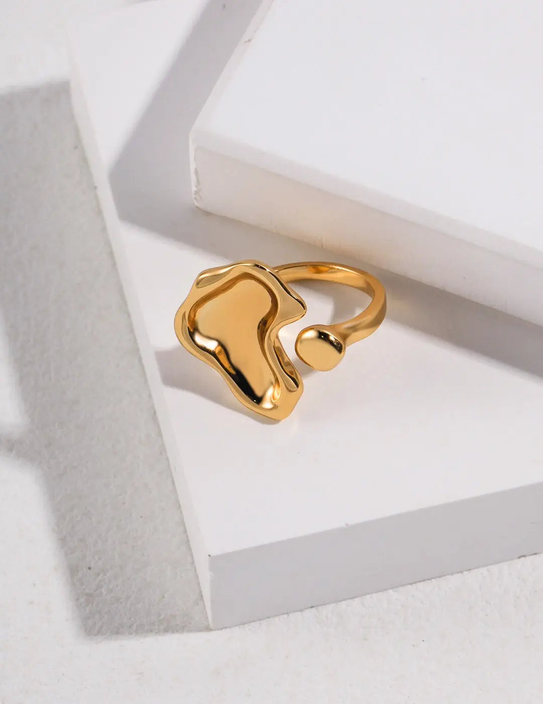 Open Charming Love Heart Ring-1