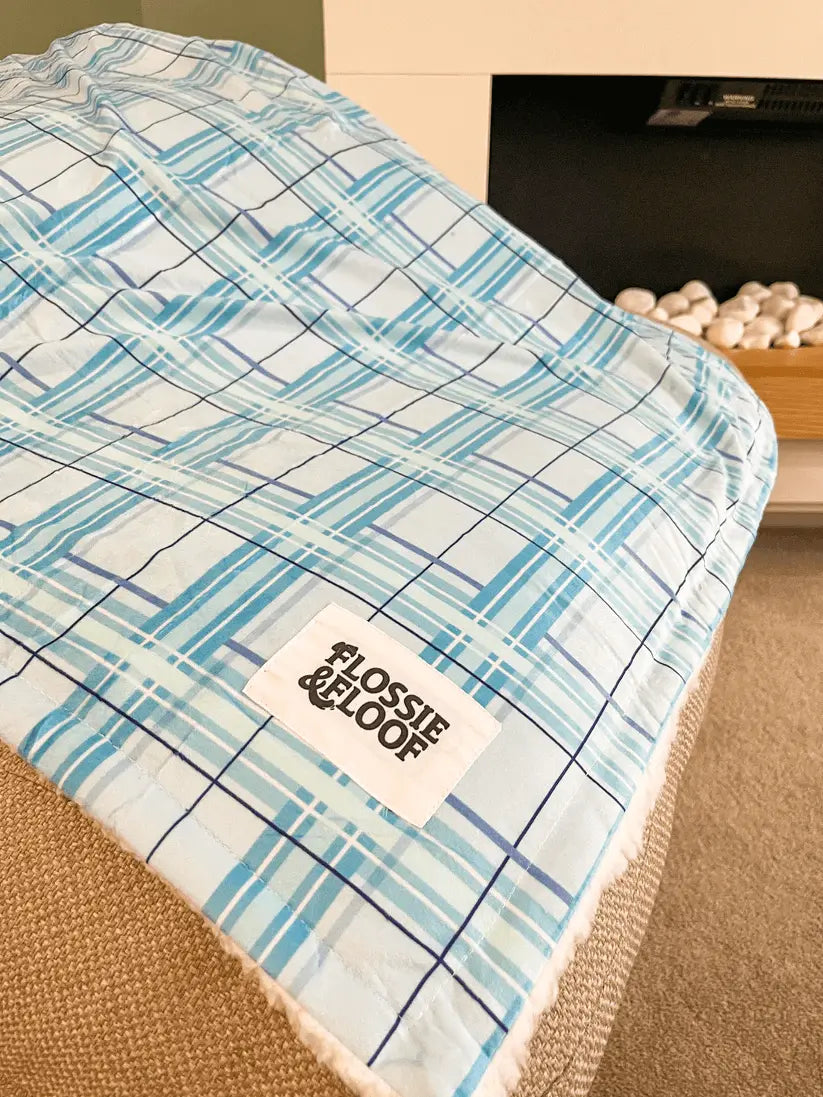 Oxford "Oasis" Dog Blanket – by Flossie & Floof - Memoriex