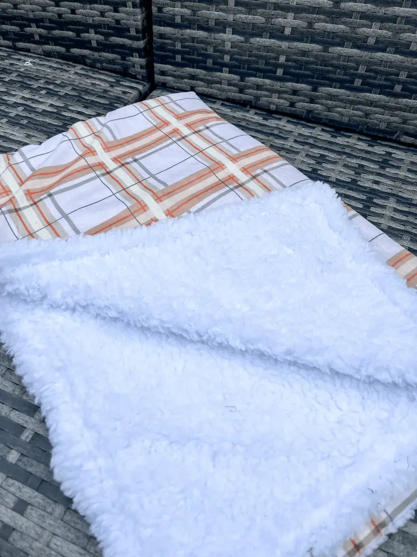 Oxford "Sand" Dog Blanket – by Flossie & Floof - Memoriex