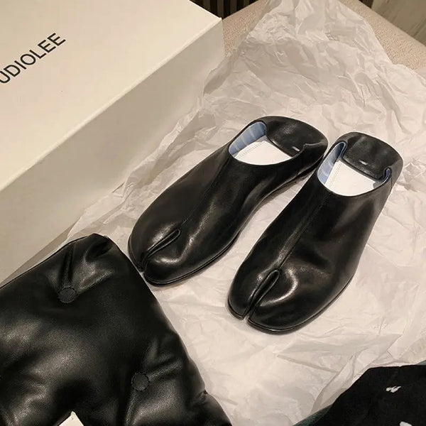 Pig's trotter split-toe shoes for lazy people with flat soles - Memoriex 