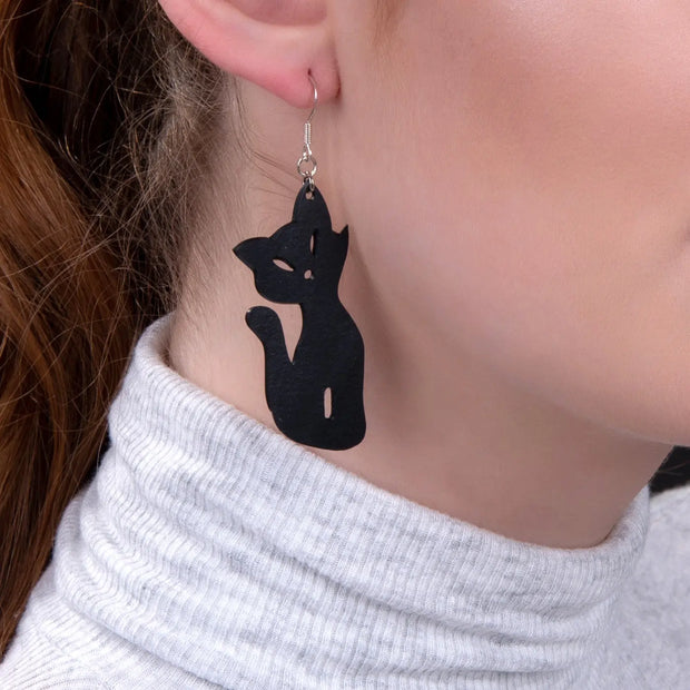 Poppy Recycled Rubber Cat Earrings - Memoriex 