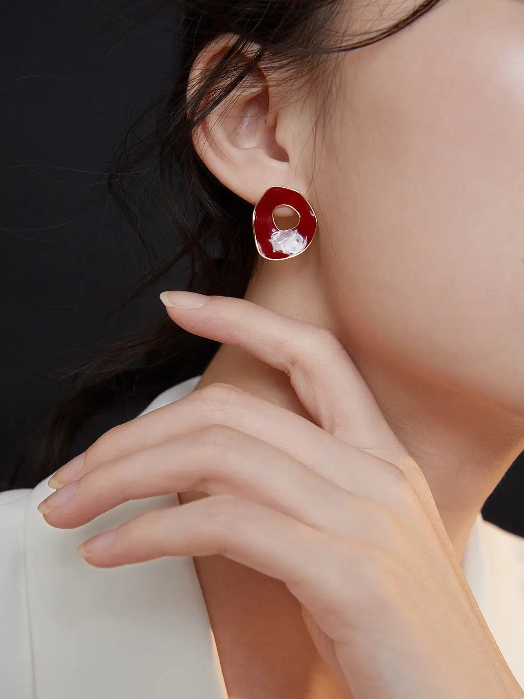 Red Drip Galze Irregular Oval Earrings-2