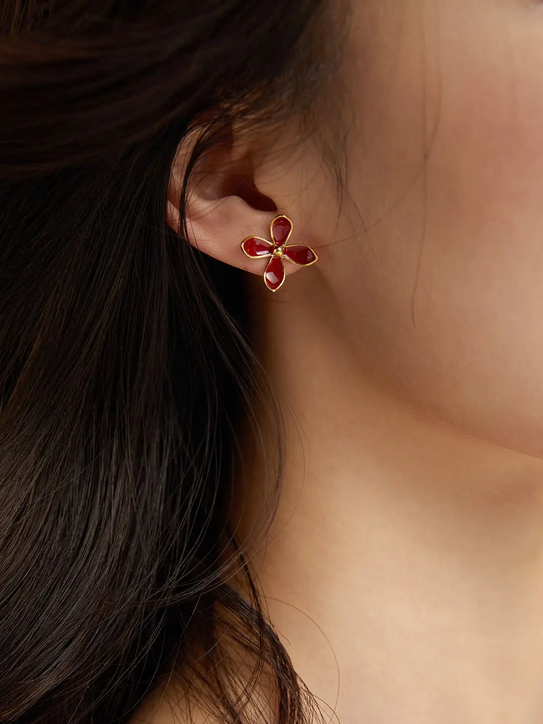 Red Flower Drip Glaze Stud-1