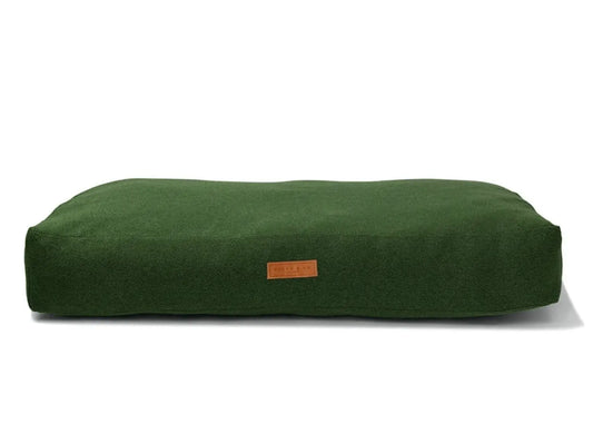 “Richmond” Stonewash Pillow Dog Bed – by Ralph & Co - Memoriex