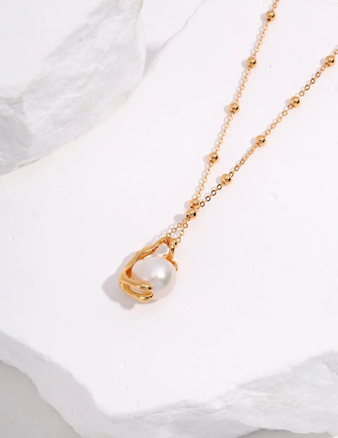 Round Freshwater Baroque Pearl Necklace - Memoriex