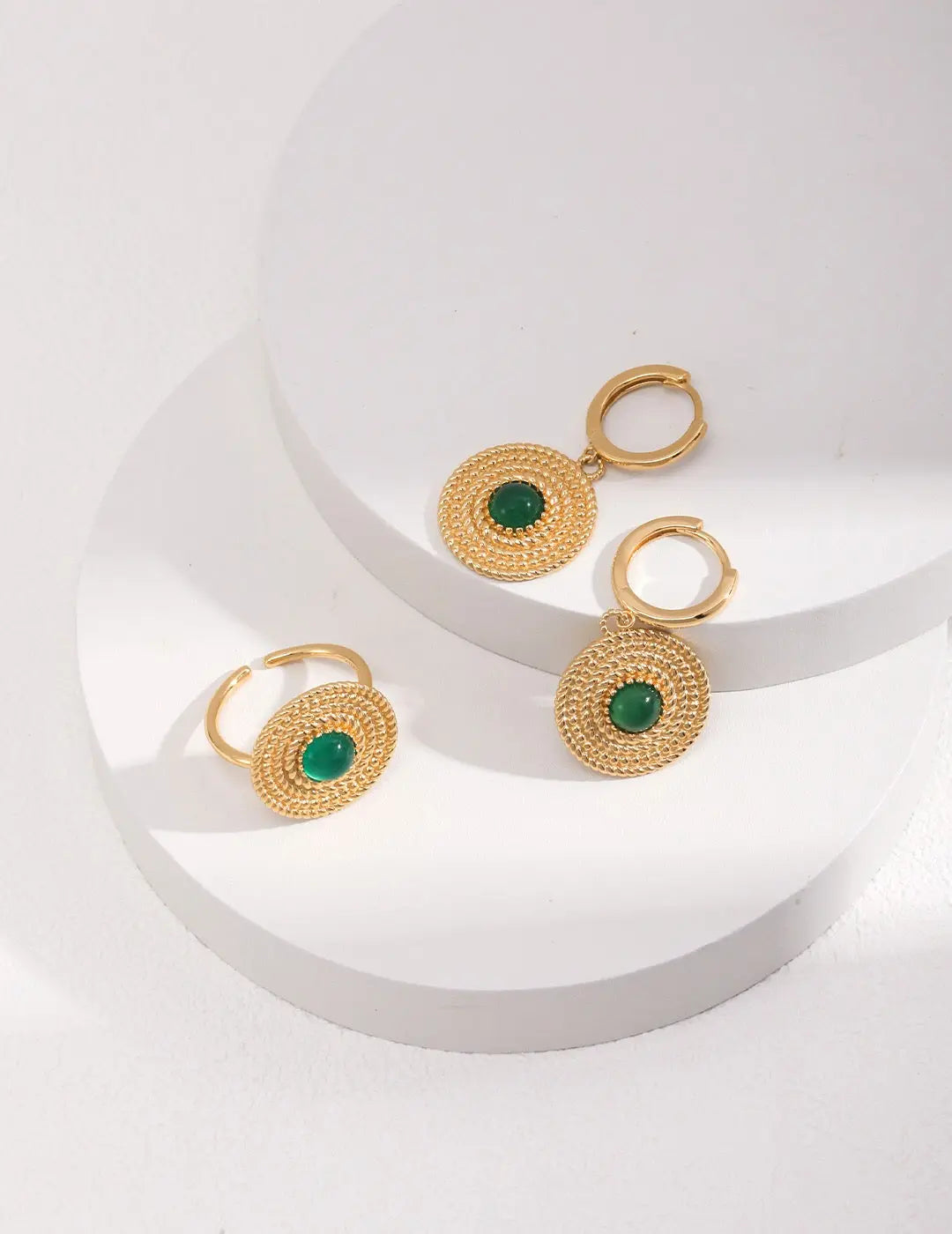 Round Green Pith Earrings - Memoriex