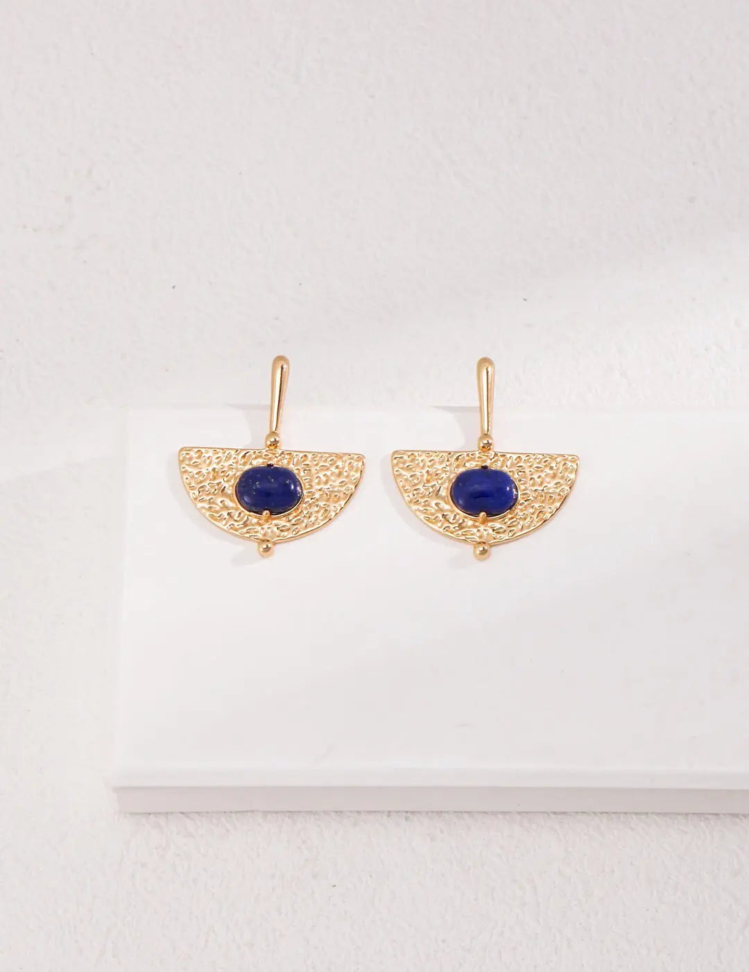 Scalloped Lapis Lazuli Earrings - Memoriex