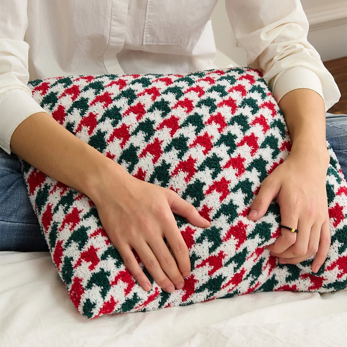 Houndstooth Christmas Cushion Cover-2